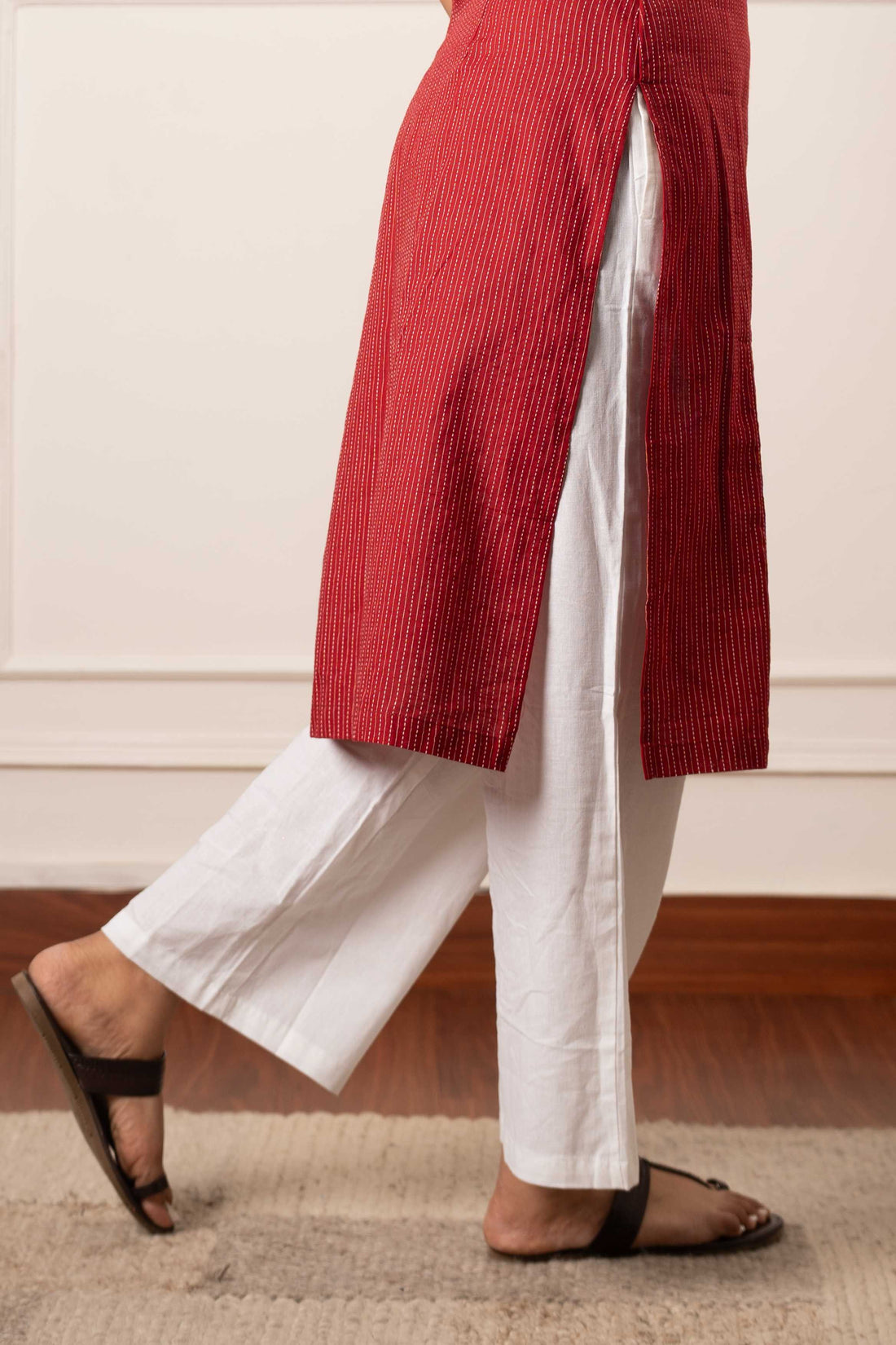 White Relaxed Straight Pants with Pockets